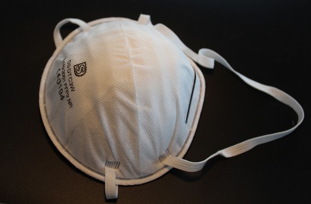 respirátor na obličej